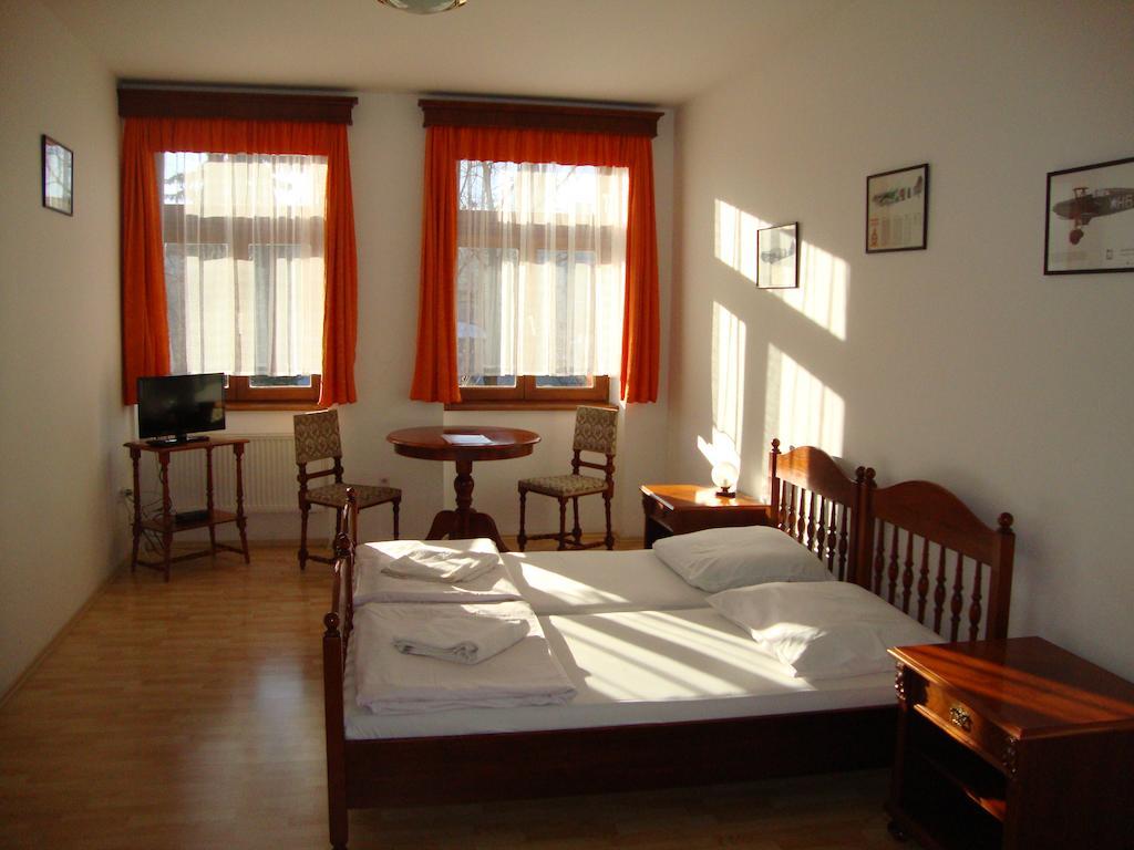 Penzion Aviatik Čáslav Rom bilde
